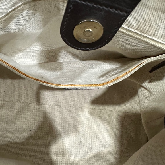GUCCI Monogram Medium Sukey Tote - Picture 11 of 16
